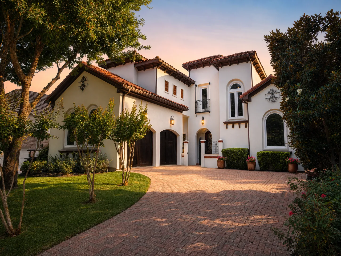 4232 St Andrews — Mediterranean front exterior, shot on iPhone and Roomified
