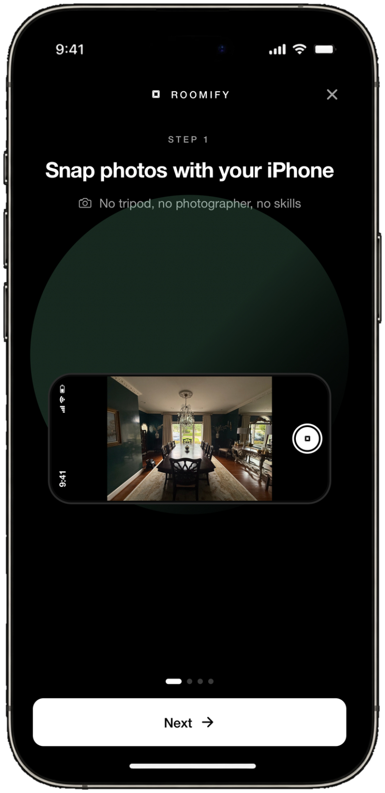The Roomify capture screen, ready to shoot a room